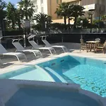 Royal Boutique Nuova Gestione Riccione