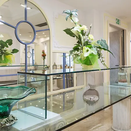 Hotel Royal Boutique 3*