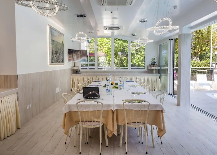 Royal Boutique Hotel 3*