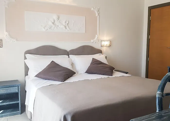 Royal Boutique Hotel 3*