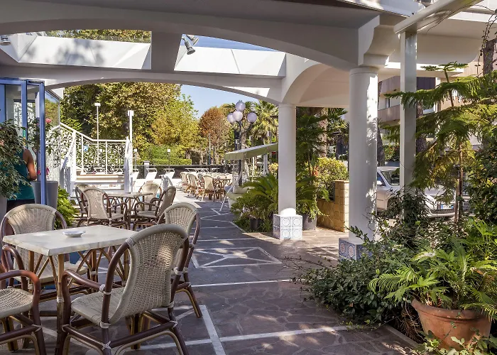 Hotell Royal Boutique 3*