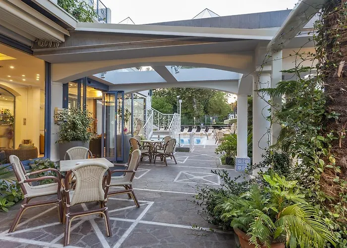 Hotell Royal Boutique 3*