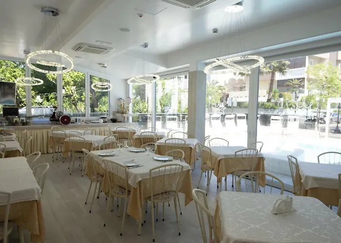 Hotel Royal Boutique 3*